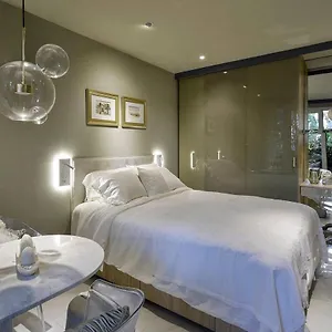 Bed In Town Saigon Aparthotel Ho Chi Minh City