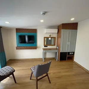 Hotel Lynda