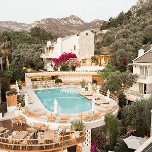 Pilos Hotel